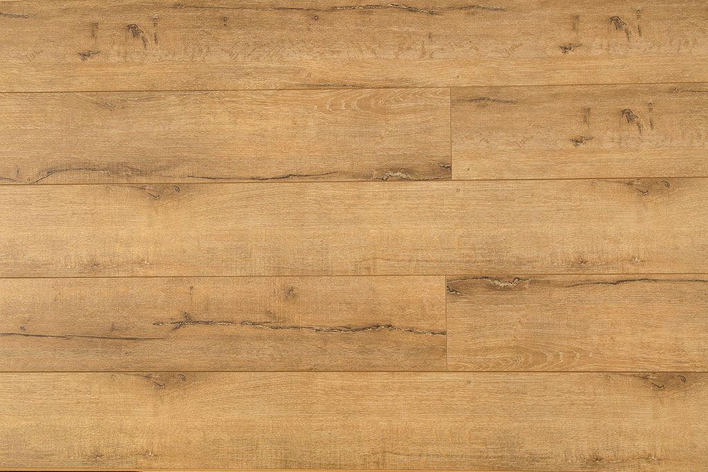 OAKWOOD MANOR - Image 2