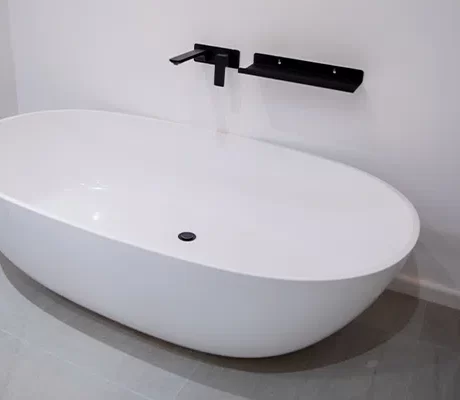 Dubai 1500 Bath IOF Pearl White