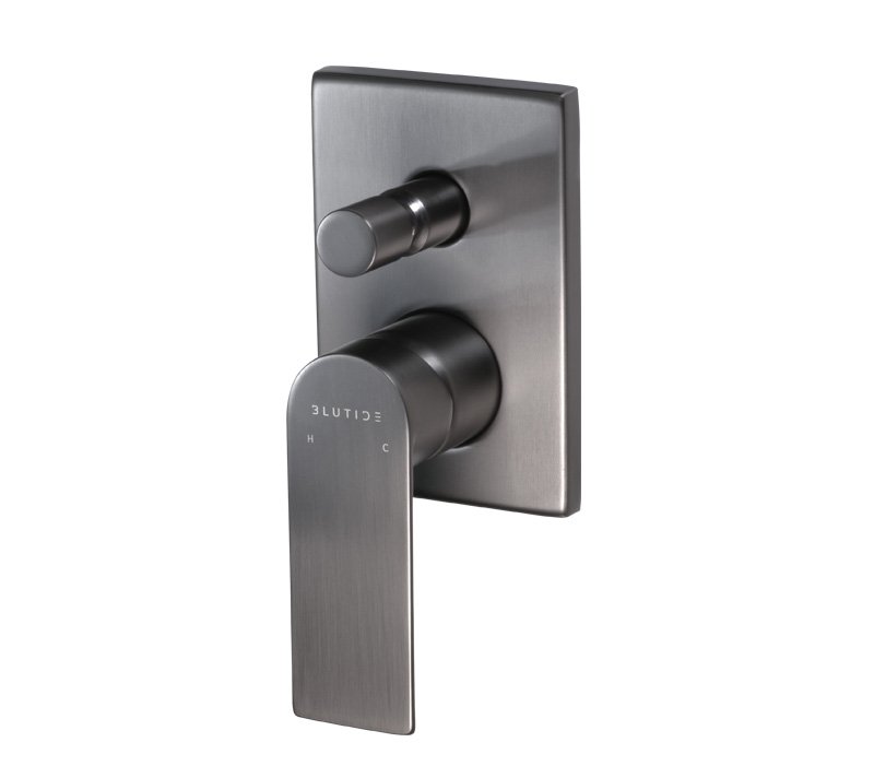 Concealed Diverter Trim Kit | Silk Gunmetal