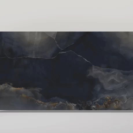 ONYX BLACK