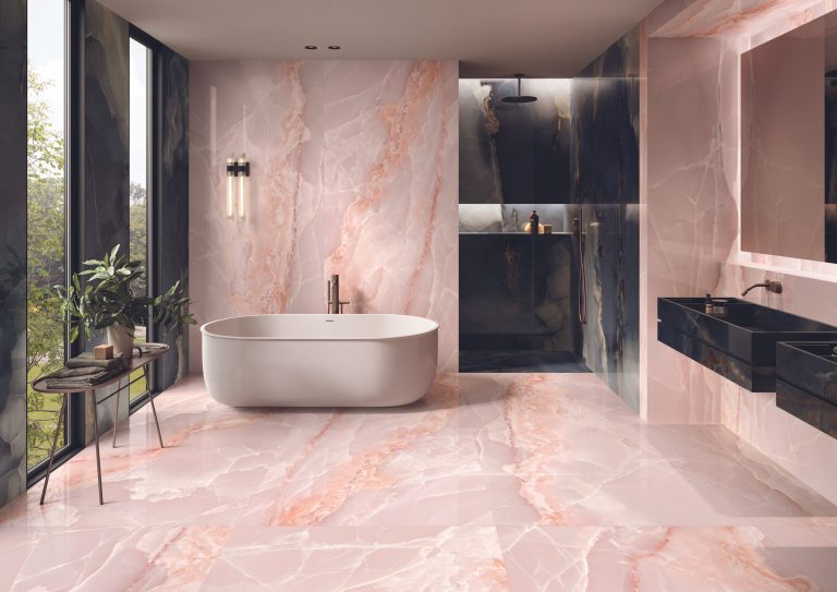 ONYX PINK